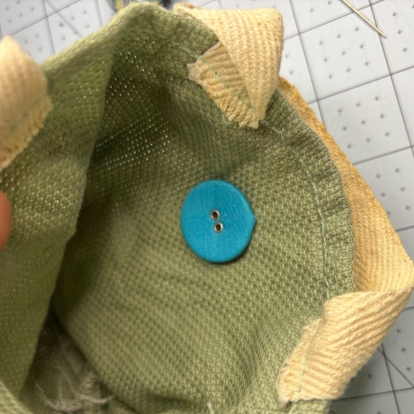 Coastal Sunset Wave Magnetic Sewing Needle Minder Surf Spray, [1.4” x 1.25”] - Picture 7 of 12